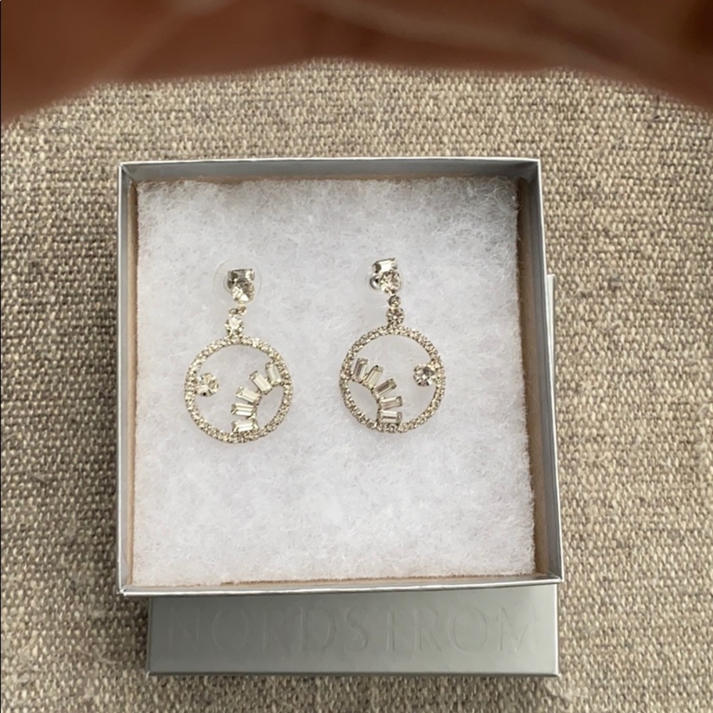earring